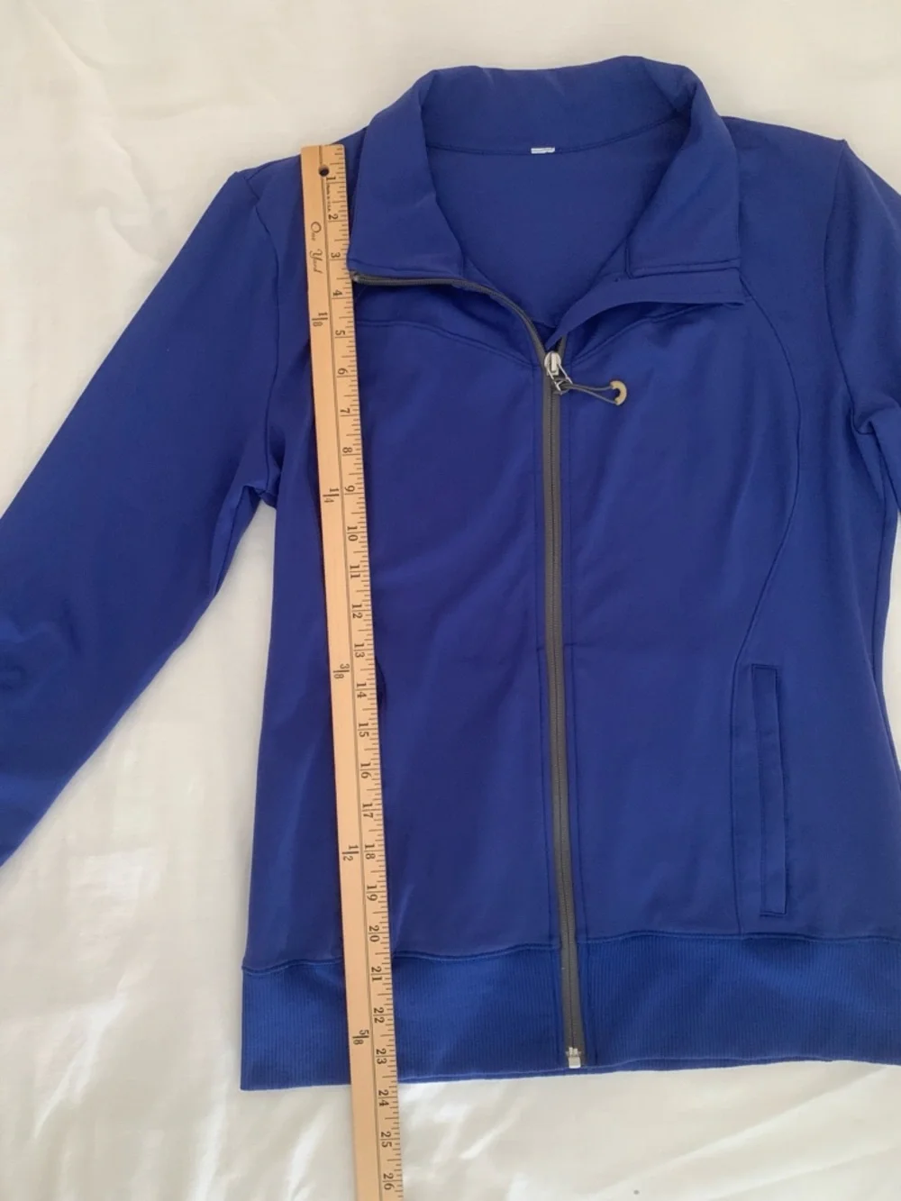 EUC Alo Yoga Blue Full Zip Performance Track Jacket - Size S/M - Picture 13 of 16